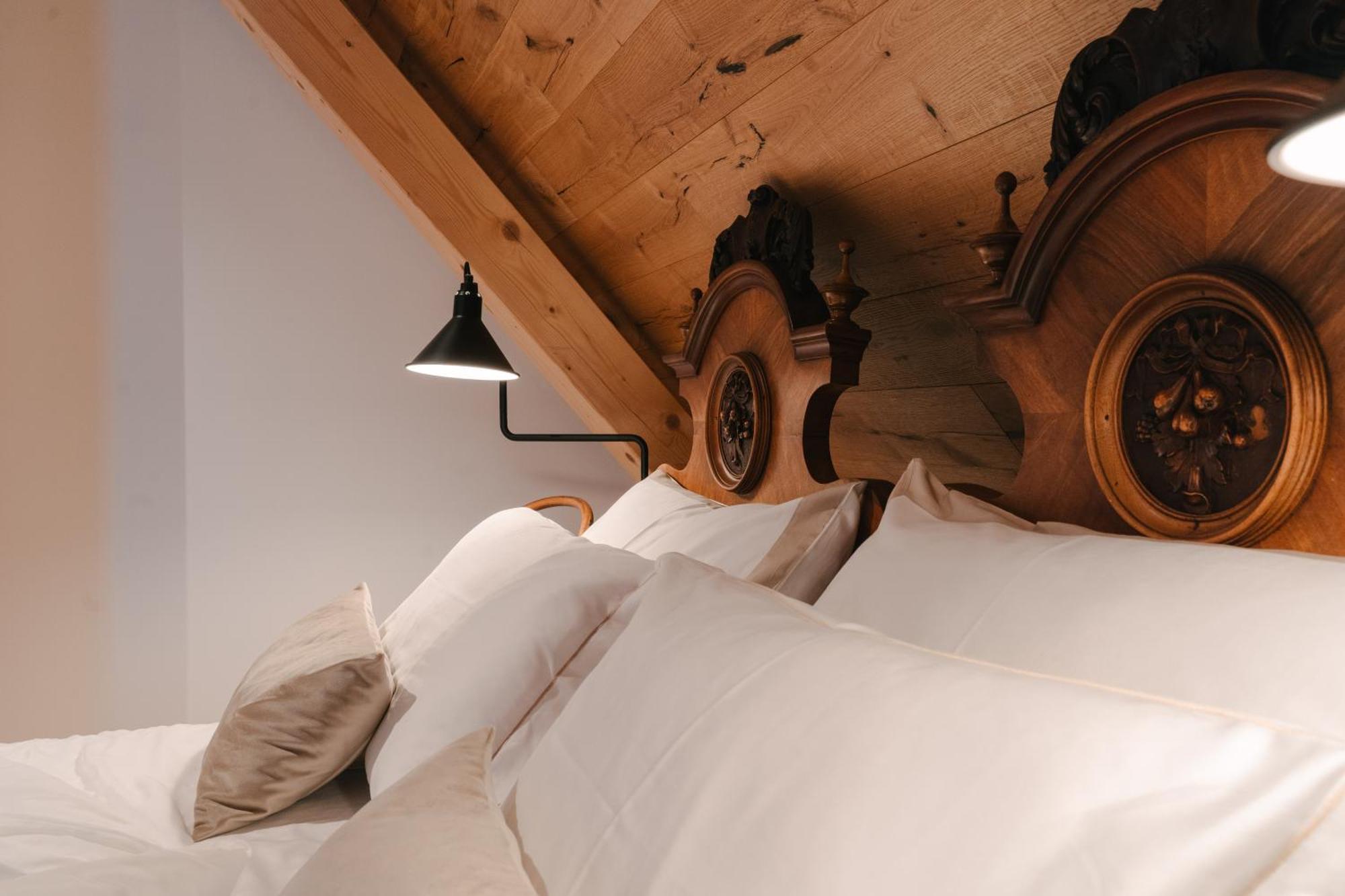 Pira Hotel بوستوينا المظهر الخارجي الصورة